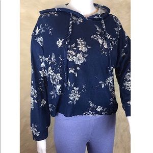 Women’s hoodie floral print new with tags